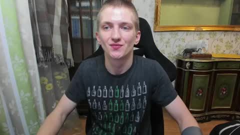 Dimoooooon online show from May 2026 01:56:02 AM