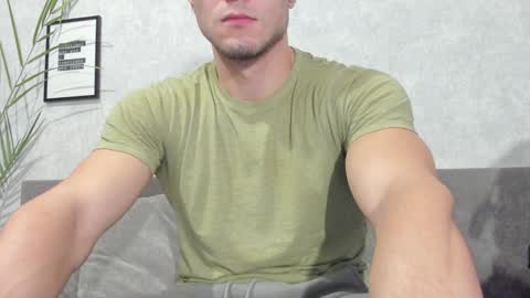 Vincent.  uncut 18cm online show from December 2024 08:14:02 PM