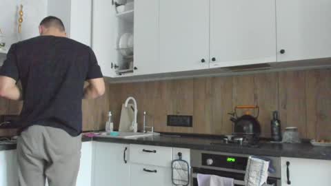 Vincent.  uncut 18cm online show from January 2025 08:30:01 AM