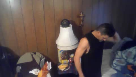 Snapshot of vincent_shaine chatting on December 2025 04:56:01 PM vincent_shaine online show from December 2025 04:56:01 PM