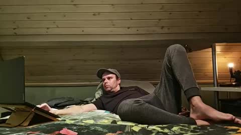 Snapshot of vincentbb1 chatting on April 2026 12:02:01 PM Vincent online show from April 2026 12:02:01 PM