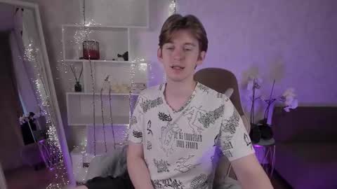 Vincent online show from October 2025 05:39:01 AM