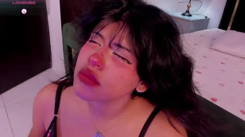 Snapshot of vinksmokee chatting on March 2026 05:35:01 PM Vin online show from March 2026 05:35:01 PM