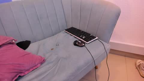 Snapshot of vinniematte chatting on February 2025 06:12:01 AM vinniematte online show from February 2025 06:12:01 AM