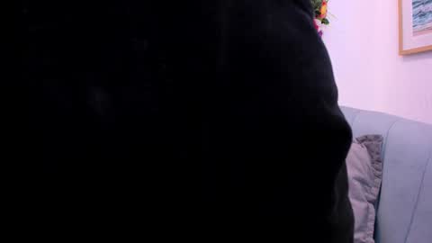 Snapshot of vinniematte chatting on February 2025 03:02:02 AM vinniematte online show from February 2025 03:02:02 AM