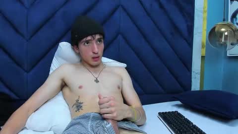 Snapshot of vinniematte chatting on February 2025 08:59:02 AM vinniematte online show from February 2025 08:59:02 AM