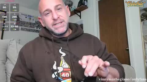 Snapshot of vinnymarchegiano chatting on February 2025 04:29:01 PM Vinny Marchegiano online show from February 2025 04:29:01 PM