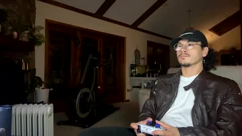 Snapshot of vinsmoke_sanji2020 chatting on March 2025 03:48:02 AM Sanji online show from March 2025 03:48:02 AM