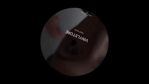 Snapshot of vinylstore chatting on January 2025 10:26:01 PM Diva Silvia online show from January 2025 10:26:01 PM