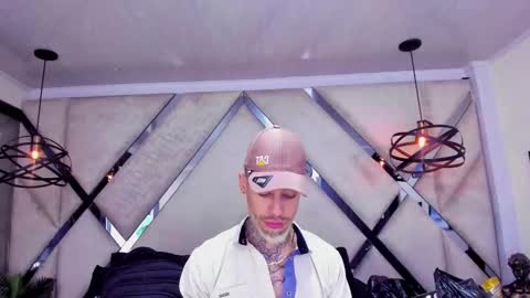 ---Vinzen--- online show from January 2026 04:16:01 AM