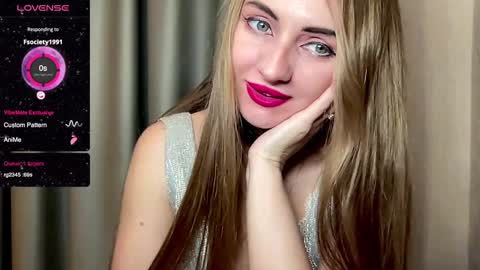Snapshot of viola_1 chatting on December 2024 10:12:01 PM Funny girl online show from December 2024 10:12:01 PM