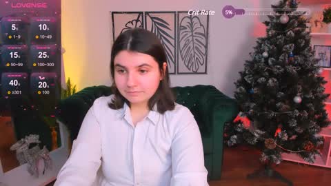 Snapshot of viola__shy chatting on January 2025 12:23:01 AM Viola online show from January 2025 12:23:01 AM