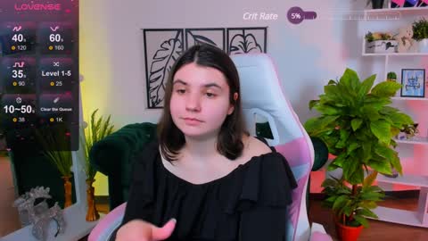 Snapshot of viola__shy chatting on January 2025 03:22:02 AM Viola online show from January 2025 03:22:02 AM