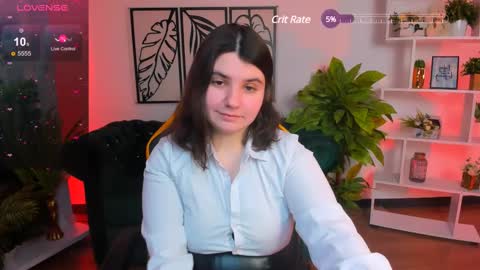 Snapshot of viola__shy chatting on February 2025 09:43:01 PM Viola online show from February 2025 09:43:01 PM