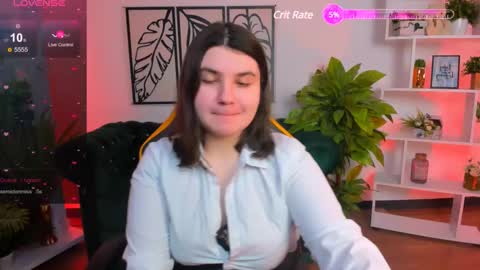 Snapshot of viola__shy chatting on February 2025 08:42:01 PM Viola online show from February 2025 08:42:01 PM