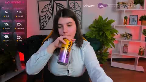 Snapshot of viola__shy chatting on February 2025 09:24:02 PM Viola online show from February 2025 09:24:02 PM