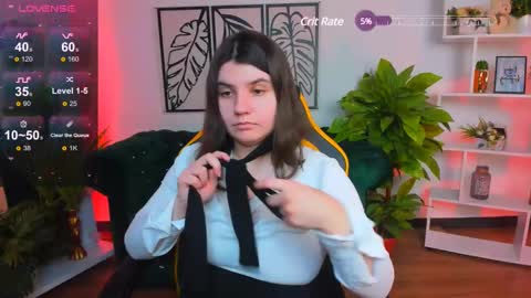 Snapshot of viola__shy chatting on March 2025 12:53:01 AM Viola online show from March 2025 12:53:01 AM