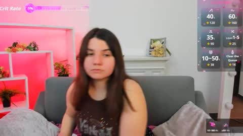 Snapshot of viola__shy chatting on September 2025 08:54:01 PM Viola online show from September 2025 08:54:01 PM