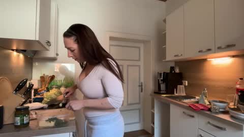 Snapshot of viola_beck chatting on March 2026 10:41:01 AM Vio online show from March 2026 10:41:01 AM