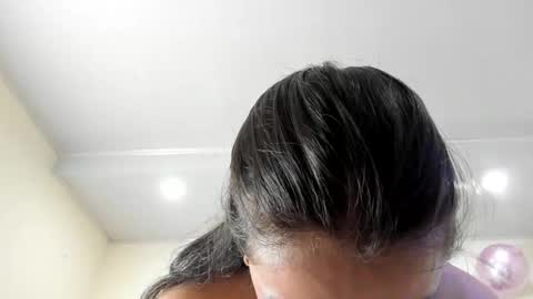Snapshot of violeet_miller chatting on September 2025 01:00:02 PM online show from September 2025 01:00:02 PM