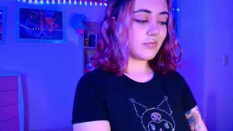 violet online show from November 2025 06:22:01 AM