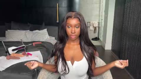 Fantasy Black Girl online show from June 2026 11:37:02 AM
