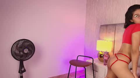 Violeta online show from September 2025 08:21:02 PM