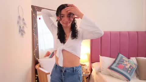 violet__15 online show from April 2026 12:07:01 PM