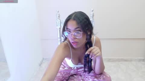 violet_and_dylan online show from February 2026 12:53:02 PM