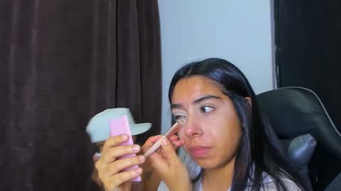 Violet and Myers online show from February 2026 11:17:01 PM