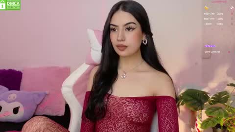 Violeta  online show from October 2025 06:29:01 PM