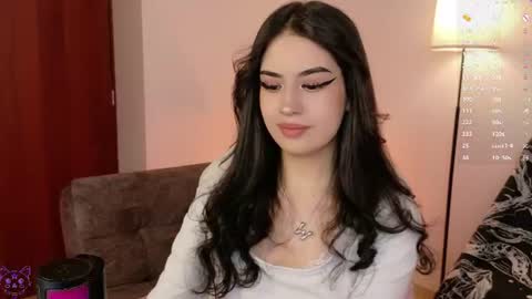 Violeta  online show from July 2026 06:57:02 PM