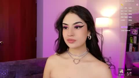 Violeta  online show from July 2026 05:33:01 PM