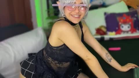 Snapshot of violet_hentai01 chatting on February 2025 12:27:02 AM Violete Hentai01 online show from February 2025 12:27:02 AM