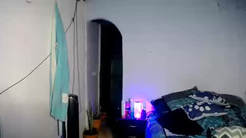 Snapshot of violet_hyuga chatting on September 2025 04:35:01 AM violet_hyuga online show from September 2025 04:35:01 AM