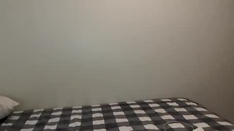 Violet Kitty online show from July 2026 02:07:01 AM
