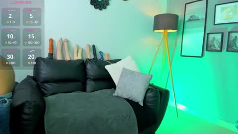 Snapshot of violet_kumar chatting on December 2025 09:19:02 PM violet_kumar online show from December 2025 09:19:02 PM