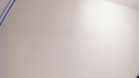 Violet Nova online show from February 2026 11:27:01 AM