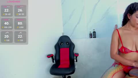 violet_roux online show from October 2025 08:07:01 PM