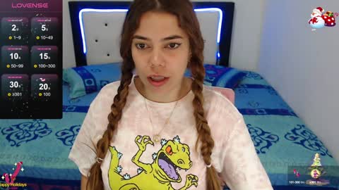 Snapshot of violet_stone22 chatting on December 2024 04:01:02 AM Violeta online show from December 2024 04:01:02 AM