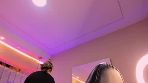 Violeta  online show from October 2025 11:09:01 AM