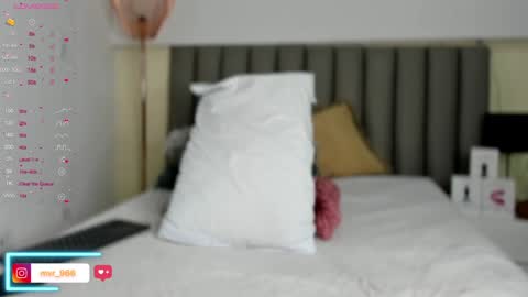 Snapshot of violeta_cs chatting on February 2025 08:28:01 PM online show from February 2025 08:28:01 PM