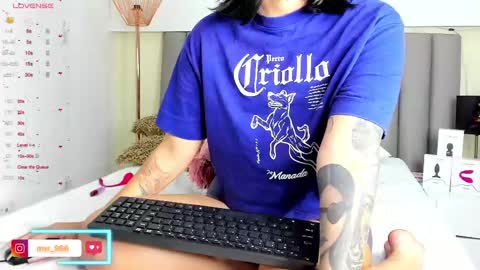 Snapshot of violeta_cs chatting on February 2025 02:06:02 AM online show from February 2025 02:06:02 AM