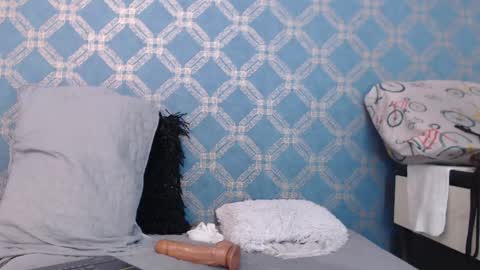 Violeta  online show from January 2025 10:13:02 PM