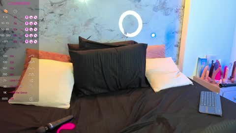 Snapshot of violeta_delavega1 chatting on November 2025 04:23:02 AM Violet online show from November 2025 04:23:02 AM