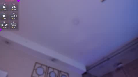 Violeta  online show from May 2026 04:04:02 PM
