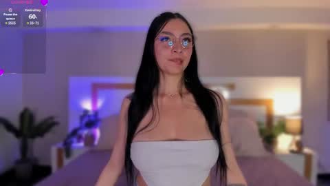 Violeta  online show from June 2026 11:09:02 AM