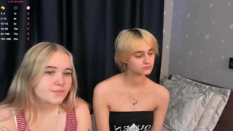 Dianashort hair Violetalong hair online show from February 2026 12:20:02 PM