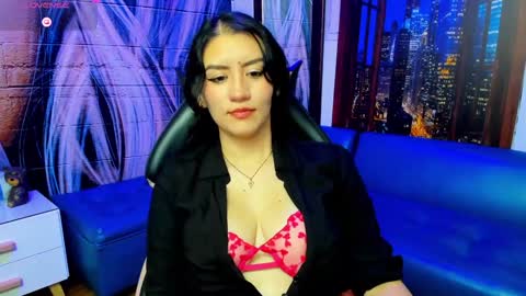     online show from December 2024 07:11:02 AM
