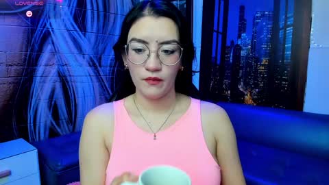     online show from January 2025 04:08:02 AM